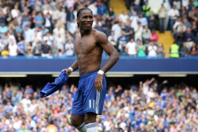 开云入口-西甲天王传说：一脚制胜的瞬间永驻人心，西甲精彩