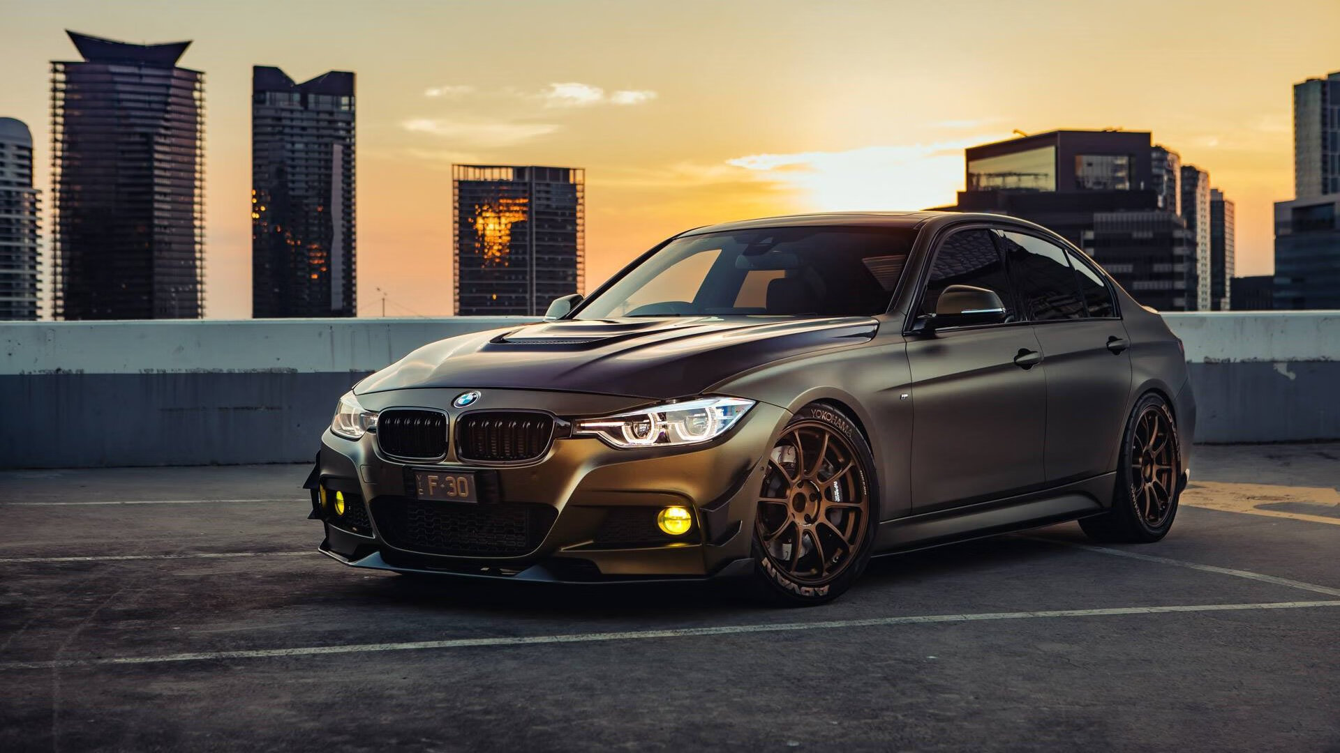 【季中大戏】联盟赛季关键战的精彩瞬间,lol季中赛是什么比赛